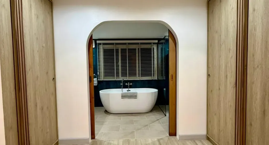 Villa en alquiler de 4 habitaciones en Mueang Phuket, Phuket