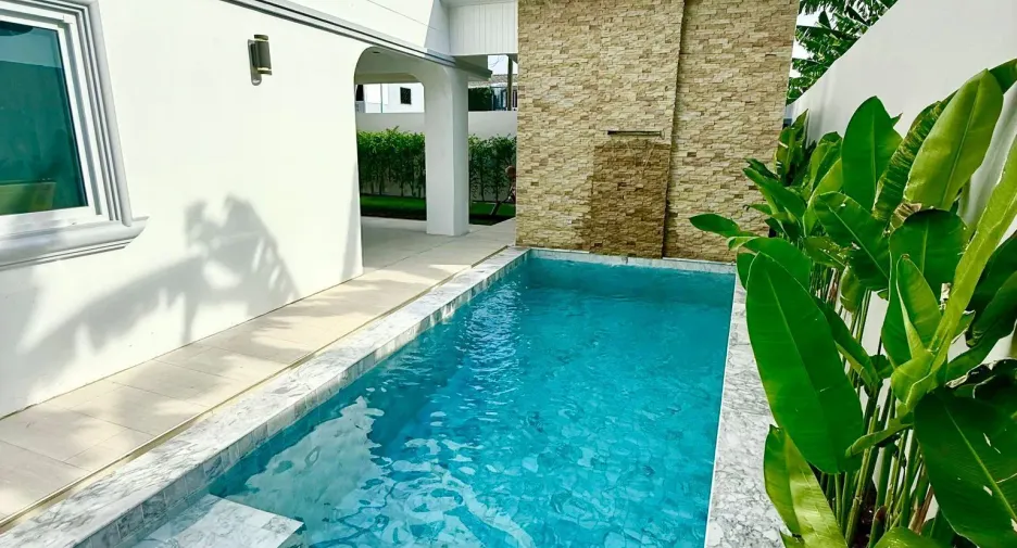 Villa en alquiler de 4 habitaciones en Mueang Phuket, Phuket