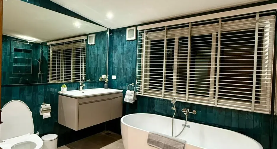 Villa en alquiler de 4 habitaciones en Mueang Phuket, Phuket