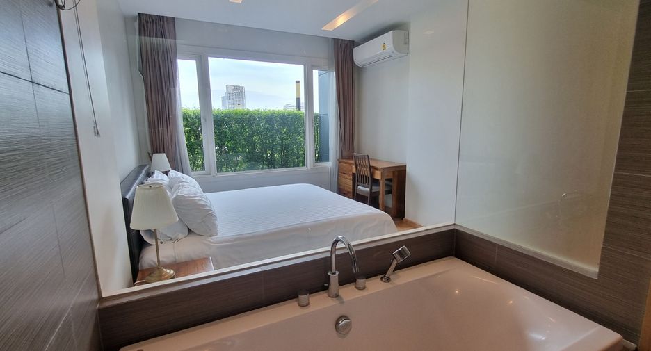For sale 2 bedrooms apartment in Khlong Toei, Bangkok
