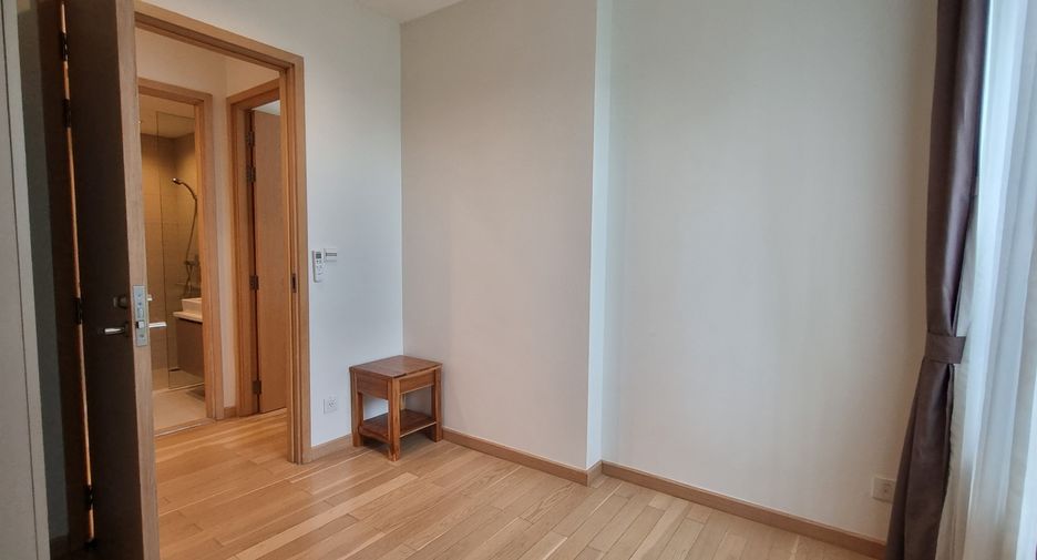 For sale 2 bedrooms apartment in Khlong Toei, Bangkok