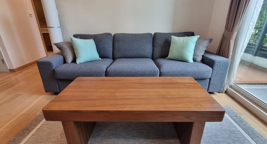 For sale 2 bedrooms apartment in Khlong Toei, Bangkok