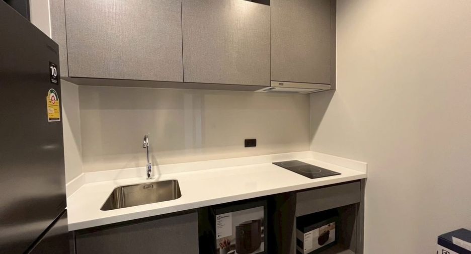 For sale and for rent 1 bed condo in Huai Khwang, Bangkok