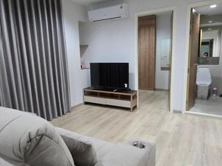 For rent 2 bedrooms condo in Phaya Thai, Bangkok