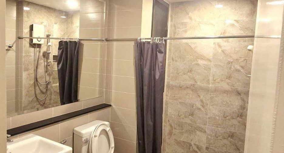 For rent 4 bedrooms house in Prawet, Bangkok
