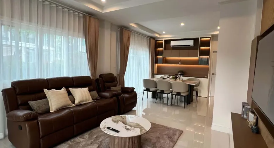 For rent 4 bedrooms house in Hang Dong, Chiang Mai