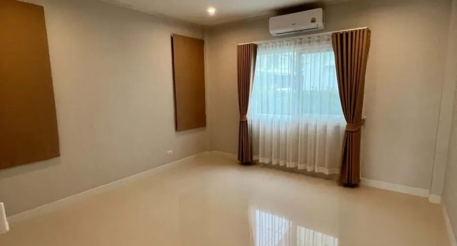 For rent 4 bedrooms house in Hang Dong, Chiang Mai