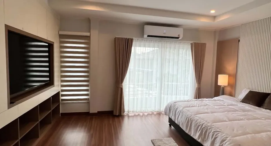 For rent 4 bedrooms house in Hang Dong, Chiang Mai
