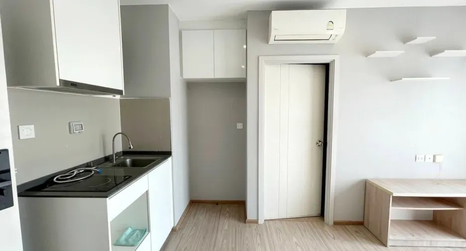 For rent 2 ベッドルーム condo in Bang Kapi, Bangkok