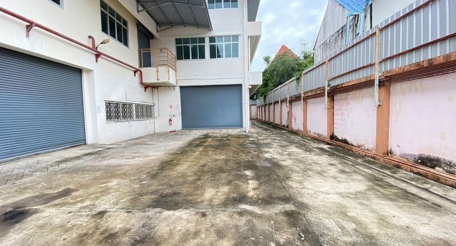 Casa en alquiler de estudio en Phra Pradaeng, Samut Prakan