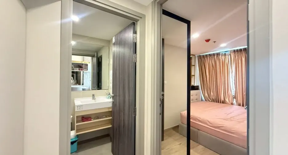 For rent 2 bedrooms condo in Suan Luang, Bangkok