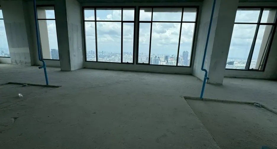 For sale studio condo in Watthana, Bangkok