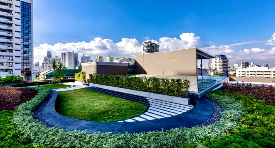 For sale 1 bed condo in Watthana, Bangkok