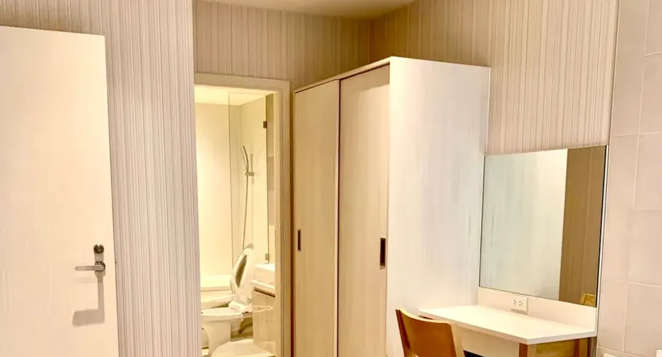 For sale 1 bed condo in Watthana, Bangkok