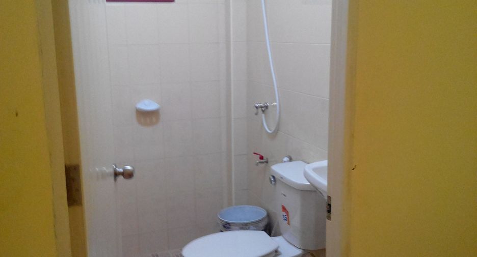 For rent 2 bedrooms house in Bang Kapi, Bangkok