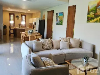 À louer 3 chambres villa à Mueang Phuket, Phuket