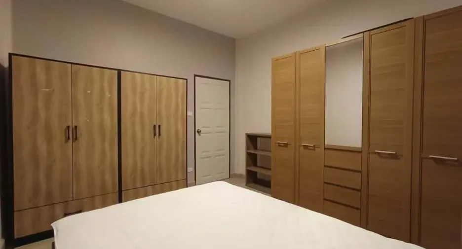 For rent 3 bedrooms house in East Pattaya, Pattaya