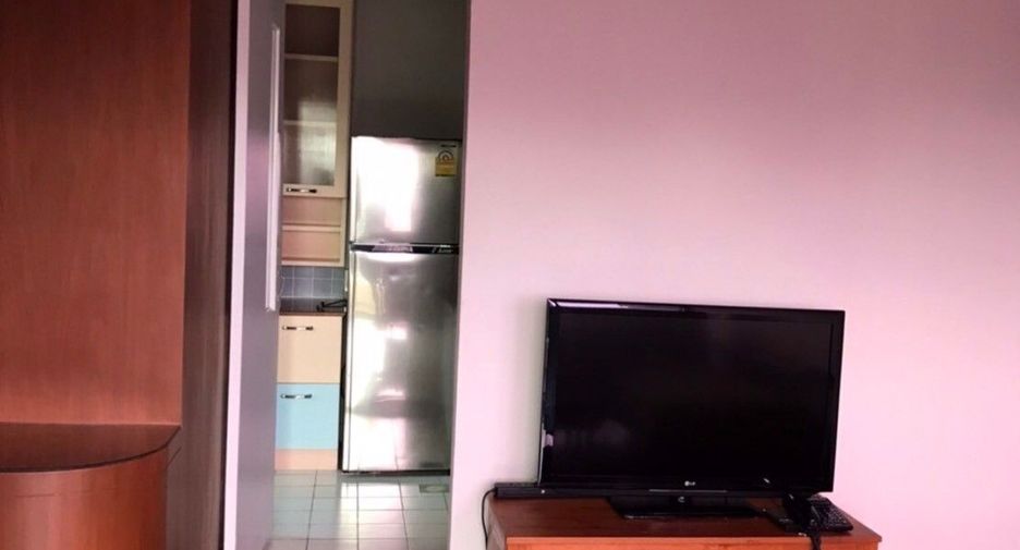 For rent 1 bed condo in Watthana, Bangkok