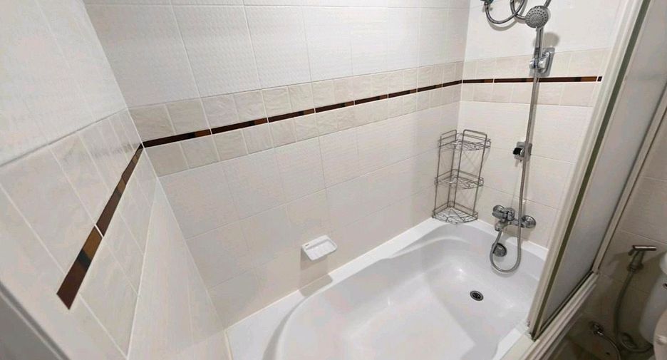 For sale 2 bedrooms condo in Phaya Thai, Bangkok