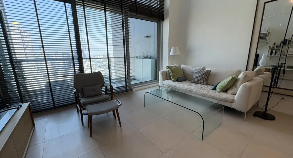 Condo en venta de 2 habitaciones en Sathon, Bangkok