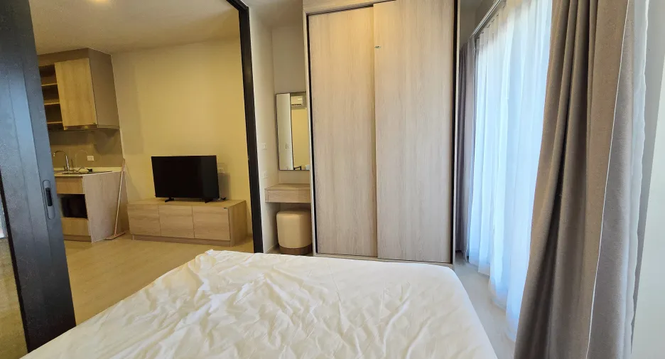 Condo en alquiler de 1 habitaciones en Khlong San, Bangkok