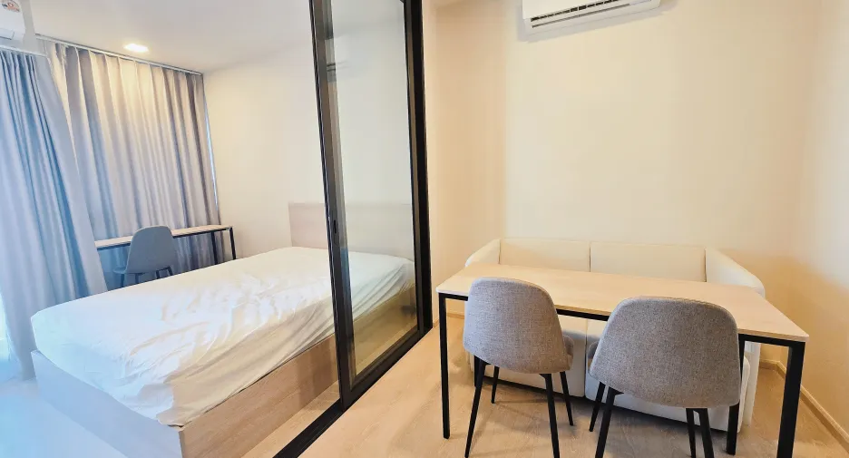Condo en alquiler de 1 habitaciones en Khlong San, Bangkok