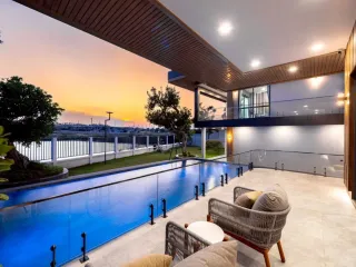 Haus zum Kauf mit 8 Zimmer in Bang Lamung, Chonburi