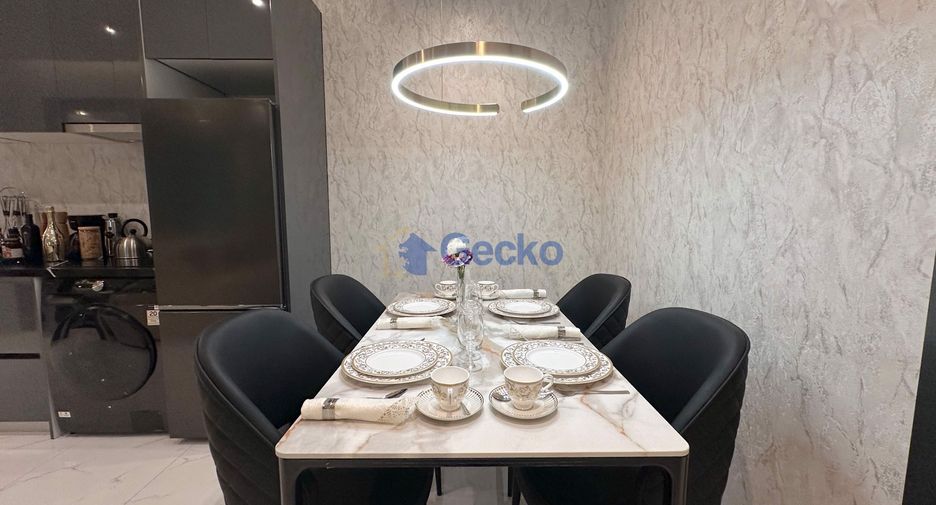 For sale 2 bedrooms condo in South Pattaya, Pattaya