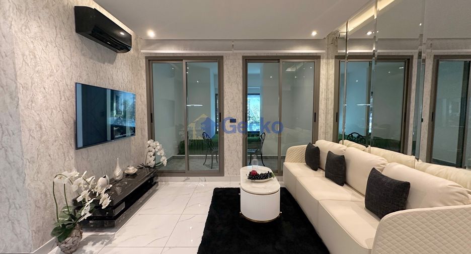 For sale 2 bedrooms condo in South Pattaya, Pattaya