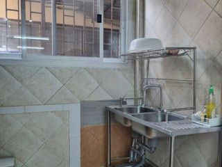Gewerbefläche zum Kauf mit 3 Zimmer in Phra Khanong, Bangkok
