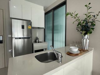 Condo en alquiler de 1 habitaciones en Khlong Toei, Bangkok