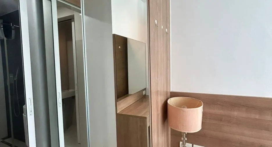 À louer studio condo à Phra Khanong, Bangkok