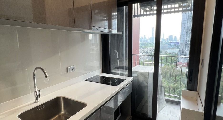 Wohnung zur Miete mit 1 Zimmer in Huai Khwang, Bangkok