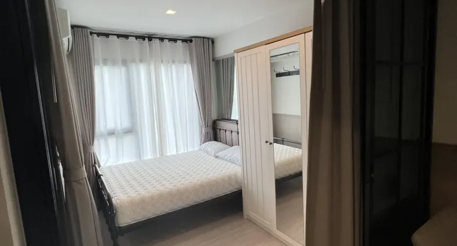 For rent 1 bed condo in Huai Khwang, Bangkok