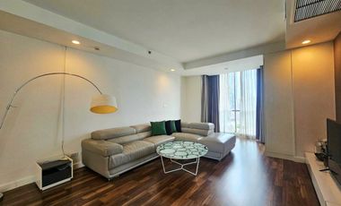 For rent 2 bedrooms condo in Pathum Wan, Bangkok