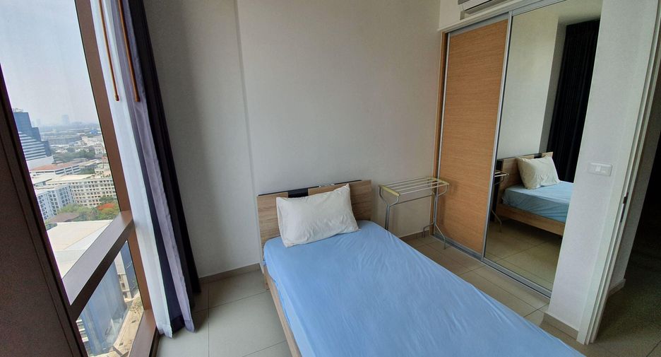 For rent 2 bedrooms condo in Khlong Toei, Bangkok