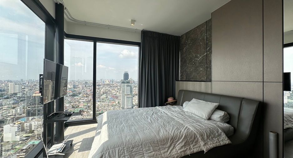 Condo en alquiler de 3 habitaciones en Sathon, Bangkok