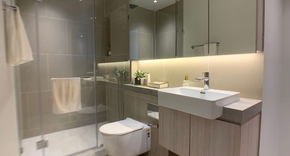 For rent 1 bed condo in Sathon, Bangkok