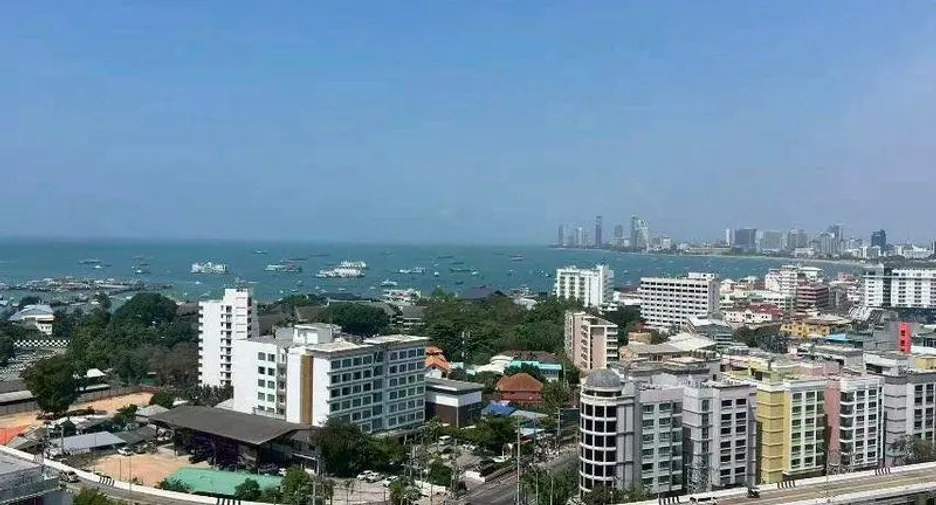 出售 2 卧室 公寓 在 Pratumnak, 芭提雅