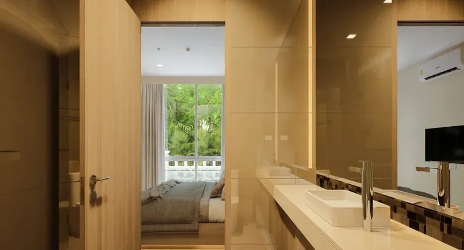 For sale 2 bedrooms condo in South Pattaya, Pattaya