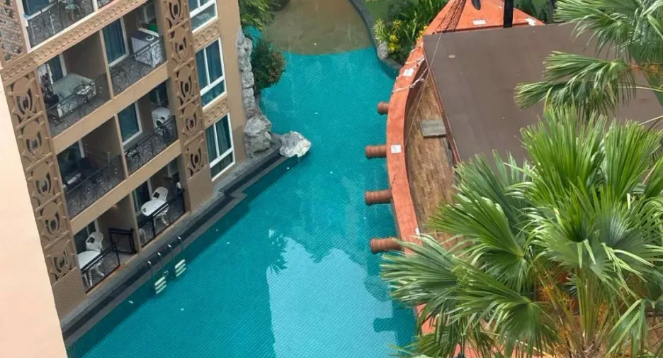 For sale 2 bedrooms condo in Jomtien, Pattaya