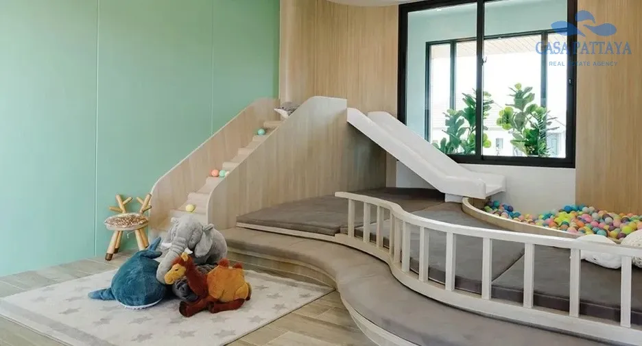 ให้เช่า 4 ห้องนอน บ้านเดี่ยว ใน พัทยาตะวันออก, พัทยา