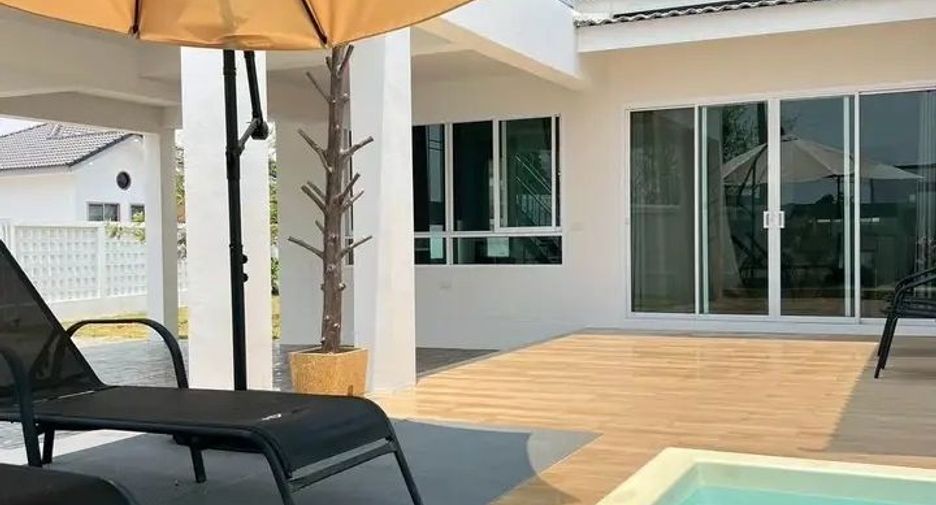 For rent 3 bedrooms villa in Hang Dong, Chiang Mai