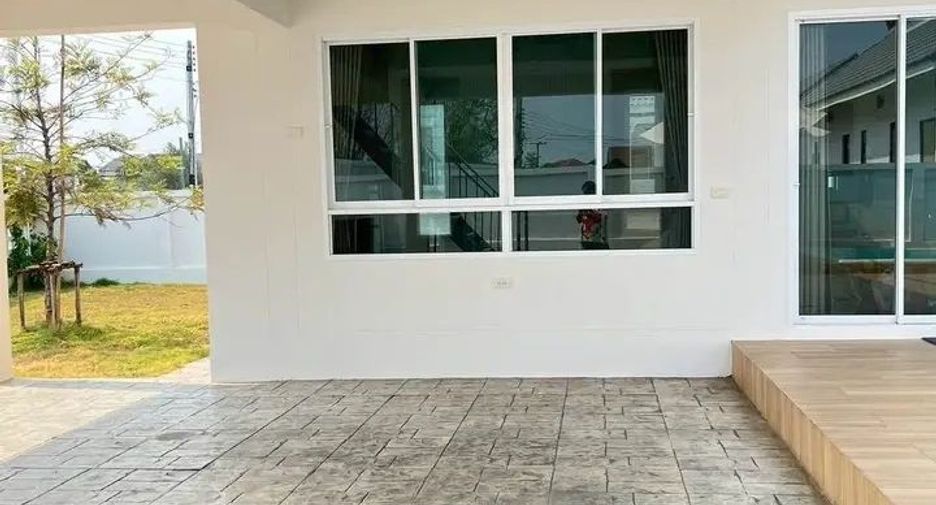For rent 3 bedrooms villa in Hang Dong, Chiang Mai