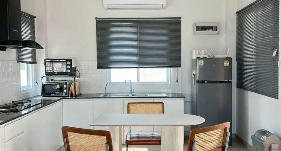 For rent 3 bedrooms villa in Hang Dong, Chiang Mai