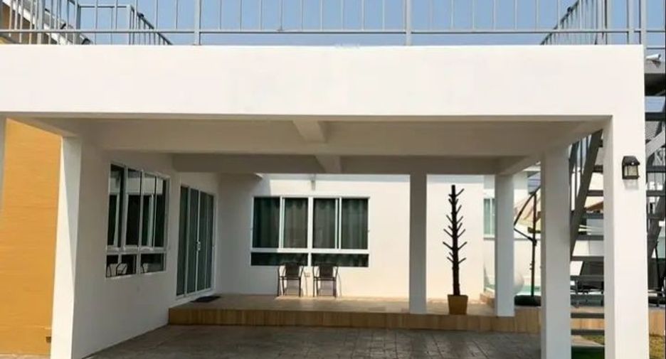 For rent 3 bedrooms villa in Hang Dong, Chiang Mai