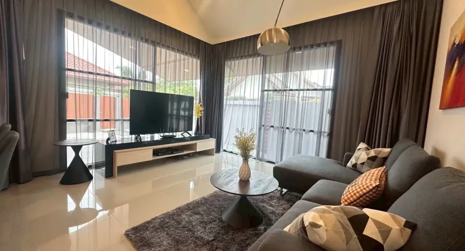 For sale 2 bedrooms villa in Huay Yai, Pattaya