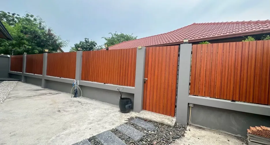 For sale 2 bedrooms villa in Huay Yai, Pattaya