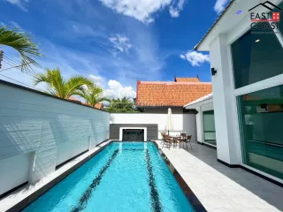 For rent 4 bedrooms house in Bang Lamung, Chonburi