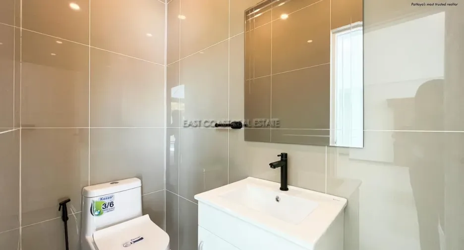 For rent 4 bedrooms house in Bang Lamung, Chonburi